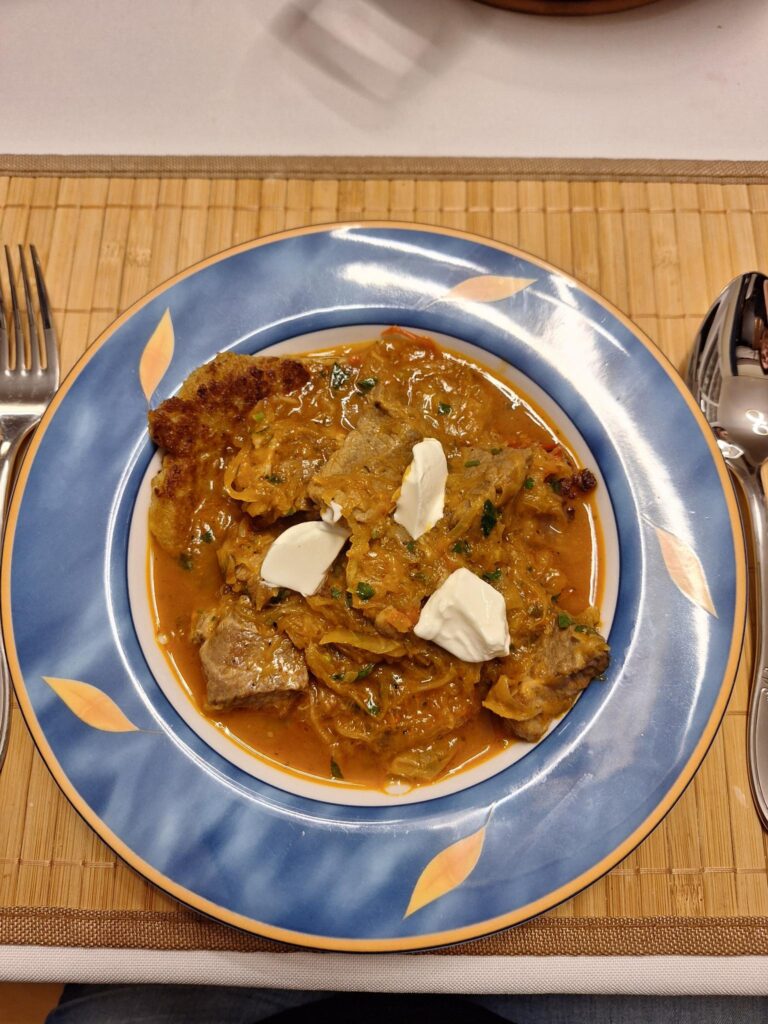 Sauerkrautgulasch